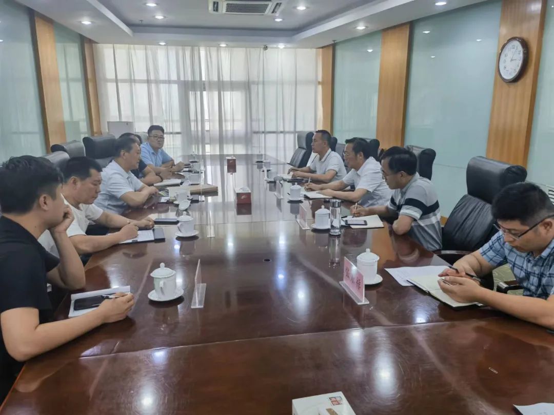 中商農產品交易中心與新疆康潤潔環保科技股份到訪沂河新區，共探環保產品研發與銷售新機遇